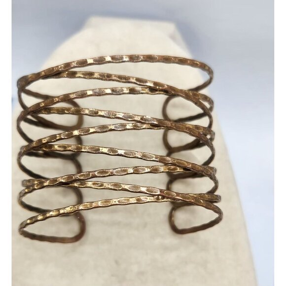 criss-cross Brass Tone cuff bracelet vintage - Picture 4 of 4